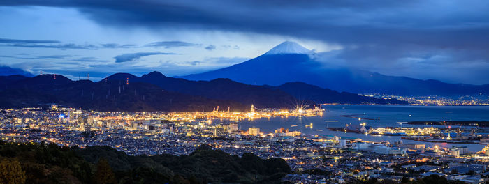 Twilight cityscape and fuji mountain background at shizuoka in japan