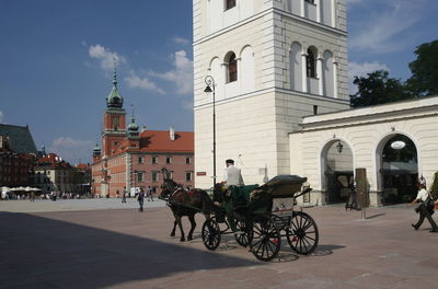 Horse carriage at royal castle in city