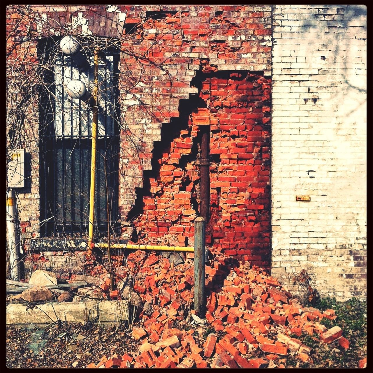 architecture, built structure, building exterior, brick wall, wall - building feature, transfer print, auto post production filter, house, wall, stone wall, plant, old, window, red, abandoned, door, brick, day, closed, flower