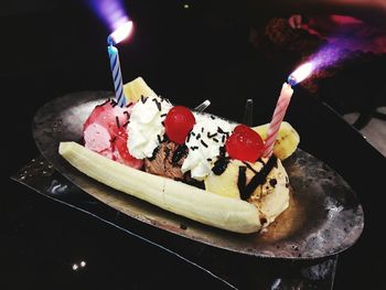 Close-up of cake with ice cream