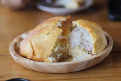 Close-up of bread in plate on table