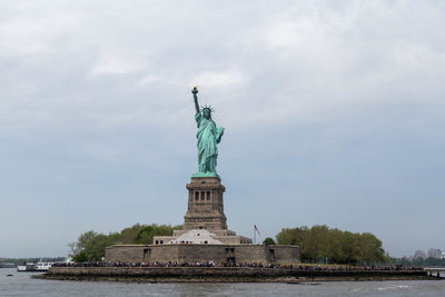 Statue of liberty against sky