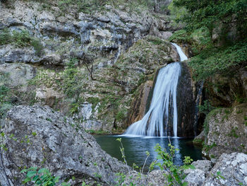 Birth of the mundo river, located in the natural park of los calares del mundo, near riópar, spain. 