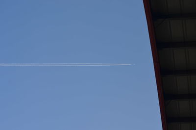 Vapor trail in sky