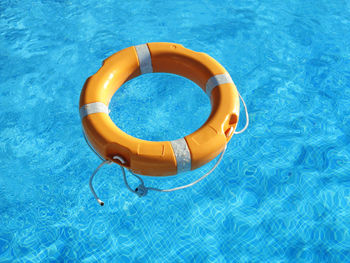 Close-up rubber ring in the pool