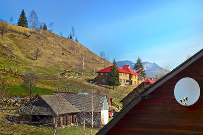 Little house,  rest, vocation,  karpaty,  slavs'ke,  spring,  sunny day,  warm,  hotel,  view,window