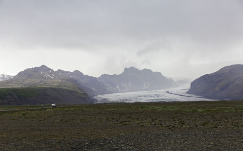 Heinabergslon is a little-known glacial lagoon in the south of iceland.