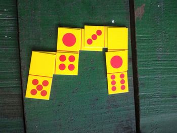 Close up of yellow arrow