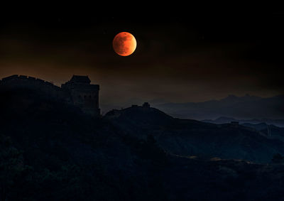 Red moon and the great wall of china
