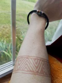 Low section of woman legs