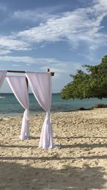 Wedding decor on the beach in aruba