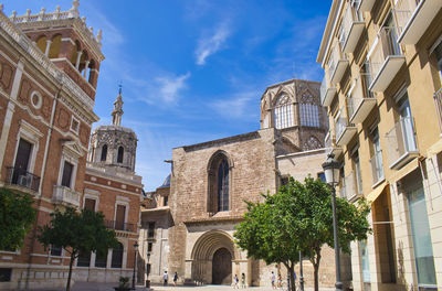 Archbishop square and almoina gate of valencia cathedral