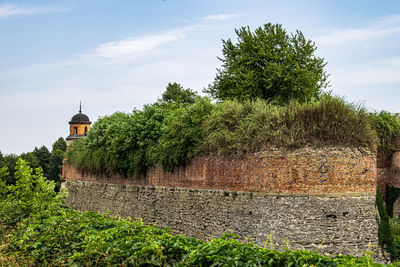 View on the defence wall of dubno castle from a distance. one of the best castles in western ukraine