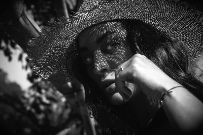 Close-up portrait of young woman