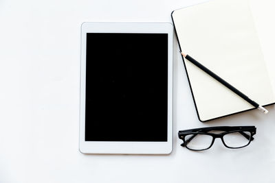 Directly above shot of eyeglasses on table