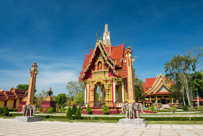 Temple at wat bang thong, krabi