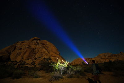 Night desert ray