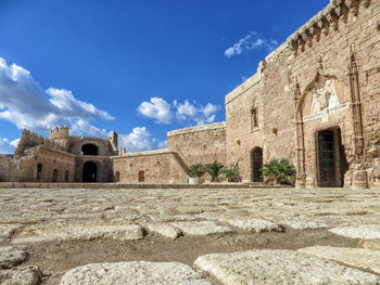 Old castle, la alcazaba de almería, against cloudy sky