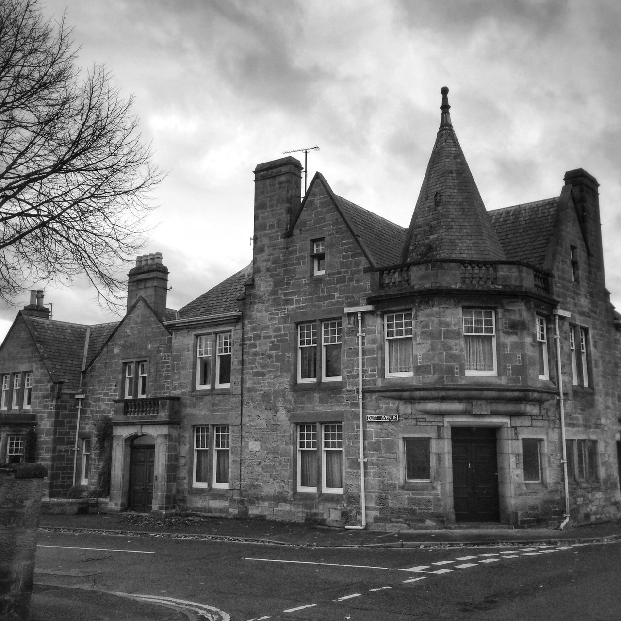 architecture, building exterior, built structure, sky, cloud - sky, cloudy, window, house, cloud, old, residential structure, low angle view, building, facade, residential building, exterior, outdoors, day, no people, tree