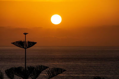 Sunset over the atlantic ocean from la palma island, canary islands, spain