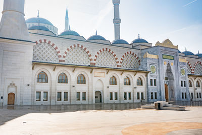 The camlica mosque in uskudar district of istanbul. new mosque in turkey