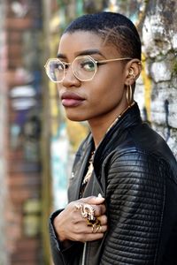 Portrait of young woman wearing sunglasses