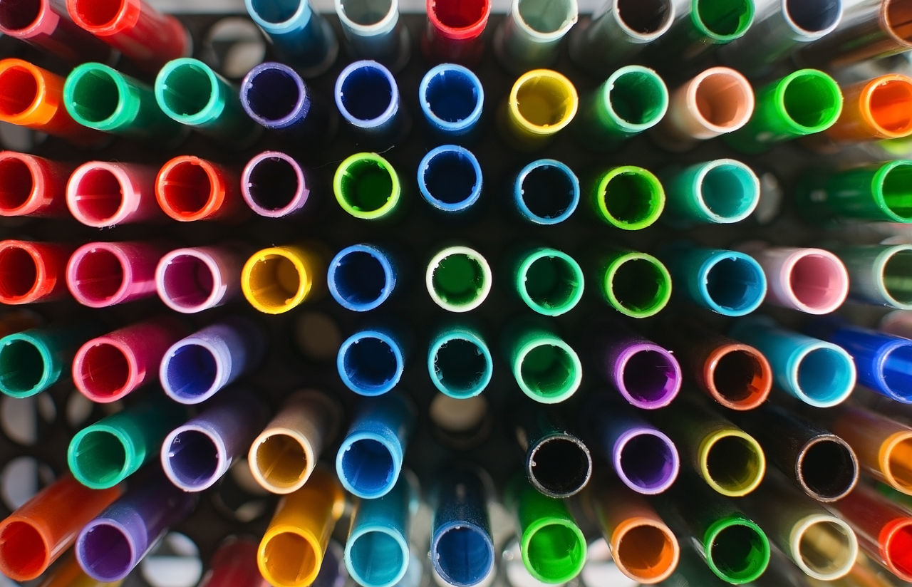 FULL FRAME SHOT OF COLORFUL CANDIES