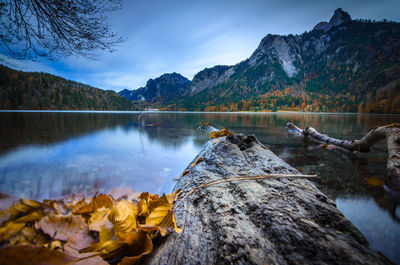 Long exposure in autumn on an alp lake