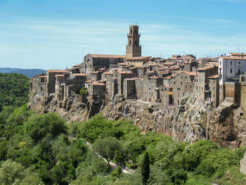 Medieval village built over a tufaceous spur