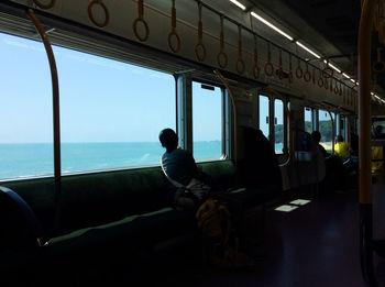 Seaside train 