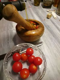 Close-up of hand holding fruit