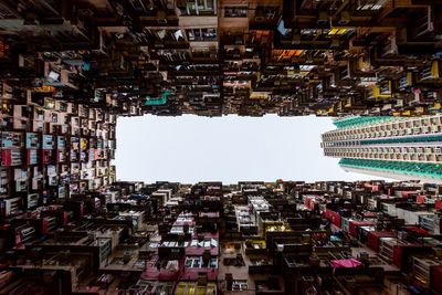 Aerial view of buildings in city