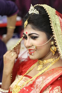 Close-up of beautiful young bride