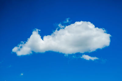 Low angle view of clouds in sky