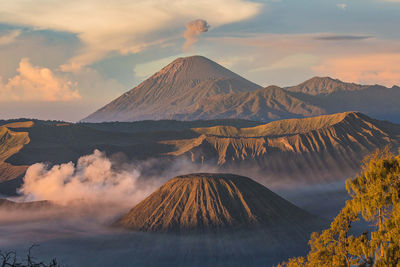 Scenic view of mt bromo against sky