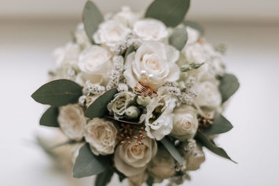 Close-up of white rose bouquet