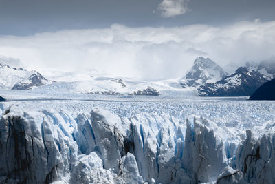 Perito moreno glacier