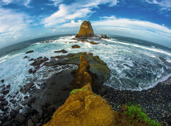 Scenic view of sea against sky