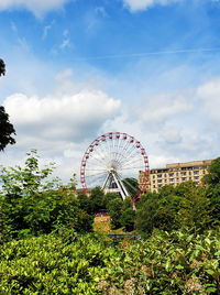 Ferris wheel against sky