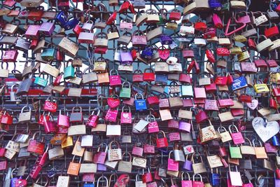 Love locks on hohenzollern bridge