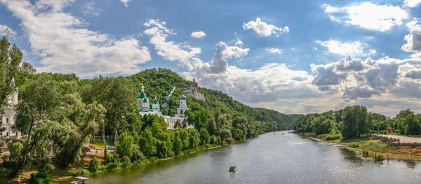 The holy mountains lavra of the holy dormition in svyatogorsk or sviatohirsk, ukraine