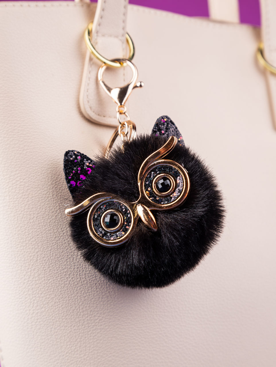jewellery, earring, jewelry, fashion accessory, purple, pendant, necklace, personal accessory, fashion, close-up, indoors, no people, chain, pink, gold, metal, still life