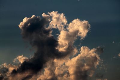 Low angle view of clouds in sky