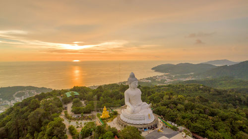 Panoramic view of a temple against building