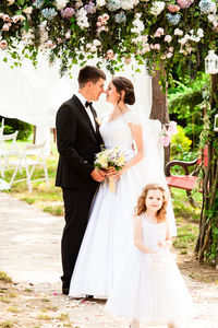 Bride holding bouquet