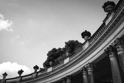 Low angle view of statue against clear sky