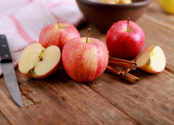 Close-up of apples on table