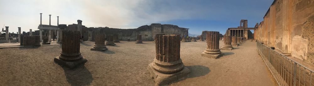 Panoramic view of historical building against sky