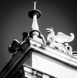 Low angle view of statue against clear sky