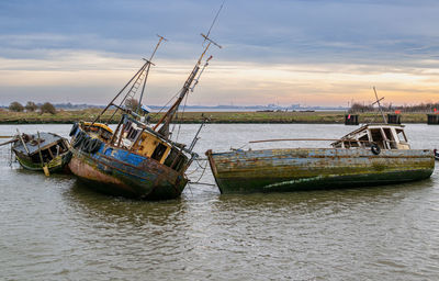 Abandoned boat wrecks in fleetwood 